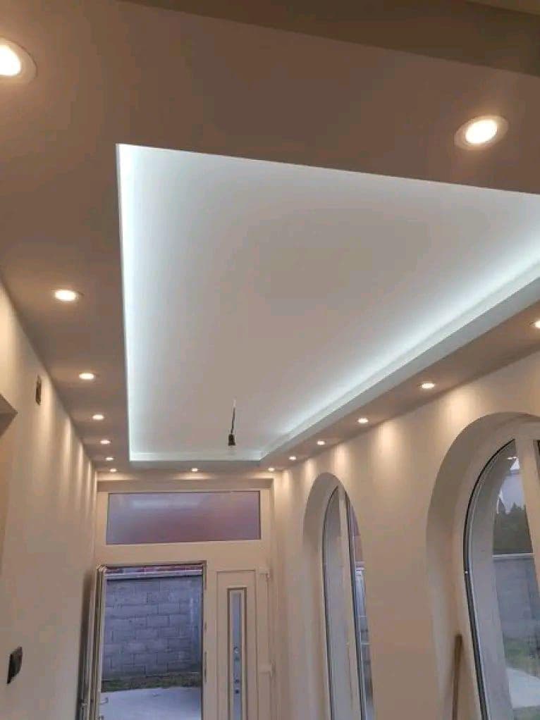 Deckengestaltung mit LED-Beleuchtung